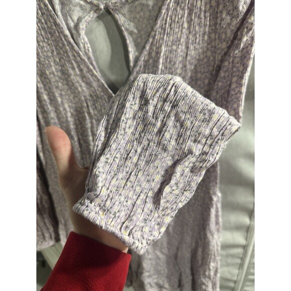 American Eagle Romper Sz XL Cottage Core Lavender W/ Daisies Long Sleeves Travel - Picture 3 of 9